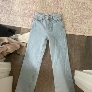 Zara jeans
